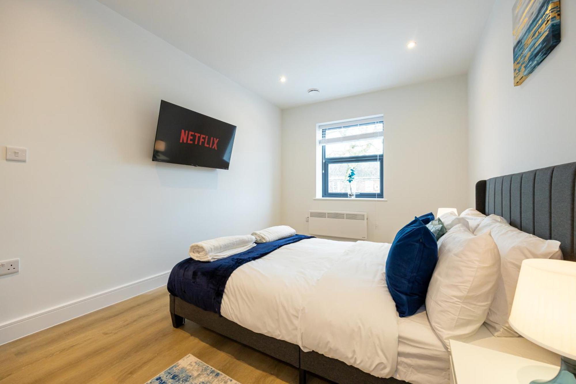 Modern 2 Bed Near Wythenshawe Hospital And Manchester Airport With Parking Екстериор снимка